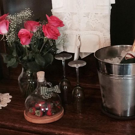 Campton The Sunny Grange Bed & Breakfast מראה חיצוני תמונה