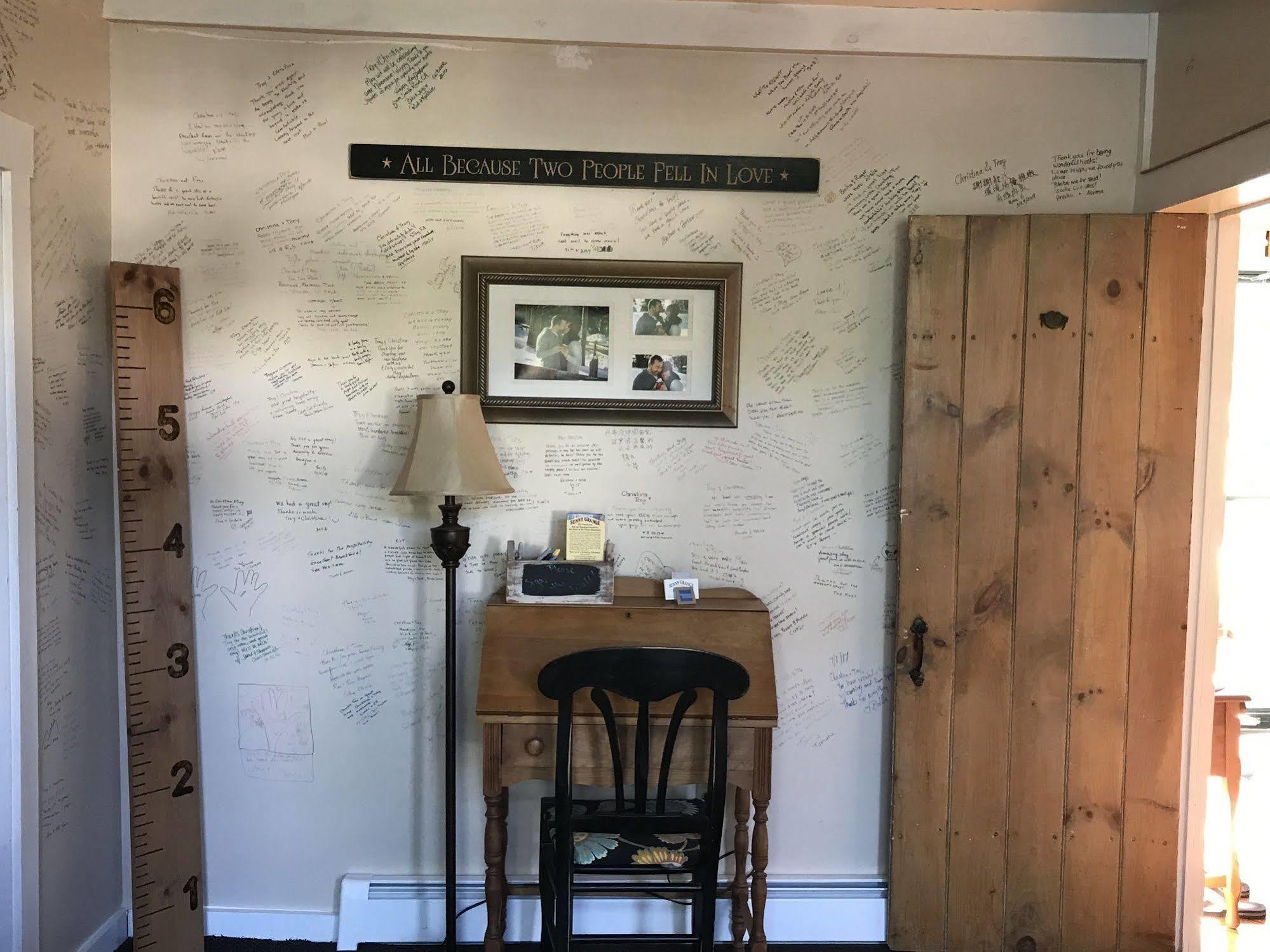 Campton The Sunny Grange Bed & Breakfast מראה חיצוני תמונה
