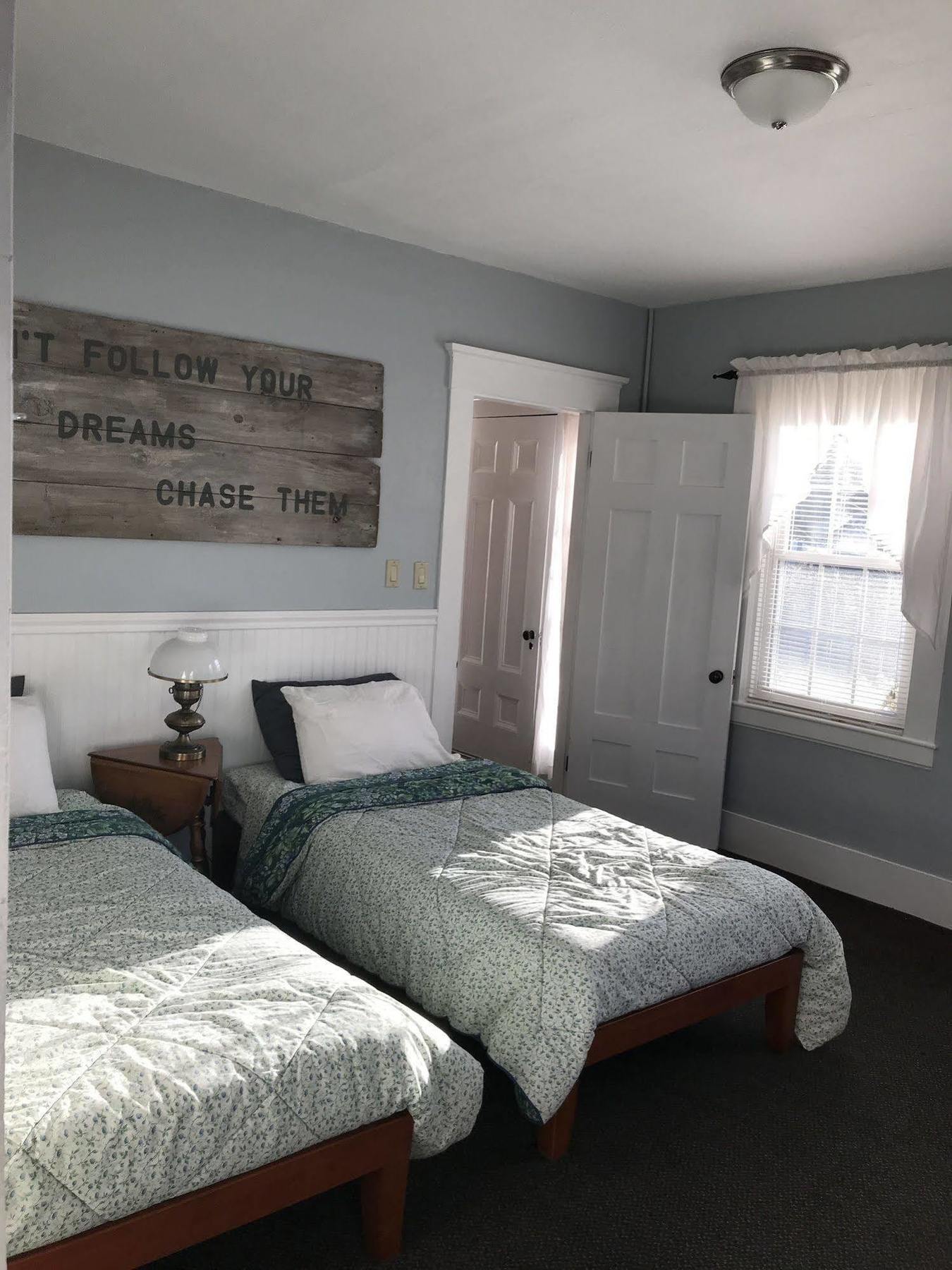 Campton The Sunny Grange Bed & Breakfast מראה חיצוני תמונה